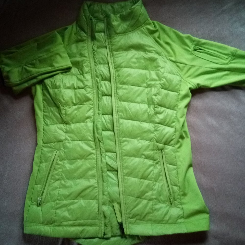 Calvin Klein performance/activewear zip up puffer jacket